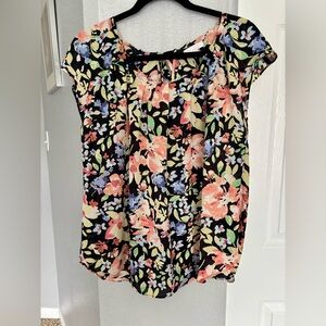 LC Lauren Conrad Women’s Black Floral Blouse Size L